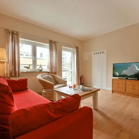 Daire Haus Am Hoevt - 16 Goehren (Ruegen)